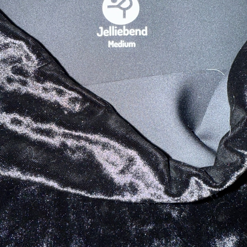 NWOT Jellieband in Black Crushed Velvet - Picture 4 of 4